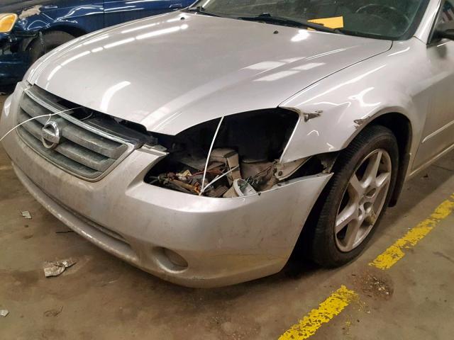 1N4BL11E52C274561 - 2002 NISSAN ALTIMA SE SILVER photo 9