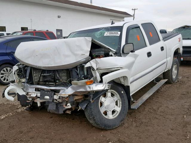 2GTEK13TX61119571 - 2006 GMC NEW SIERRA WHITE photo 2