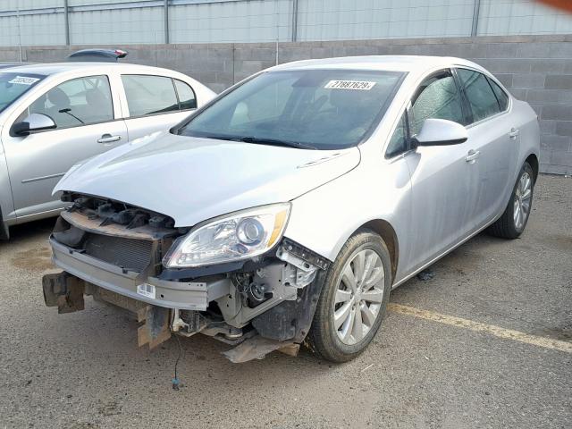 1G4PP5SK4F4201189 - 2015 BUICK VERANO SILVER photo 2