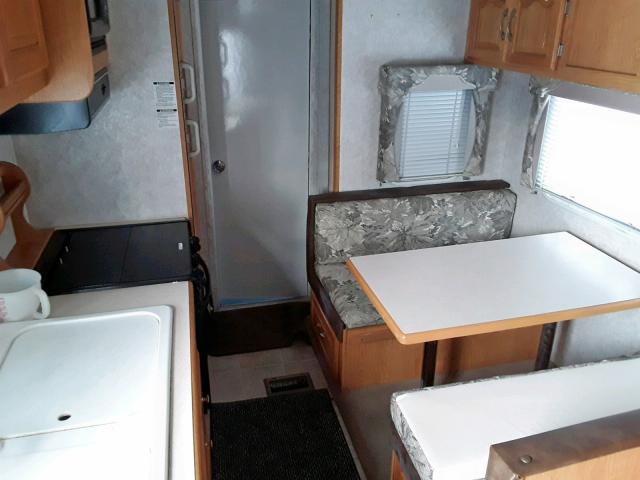 4X4FASC213A151163 - 2004 WILDWOOD 5TH WHEEL WHITE photo 6