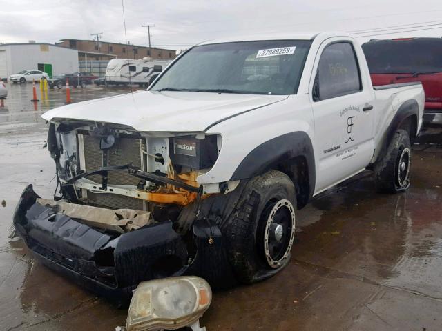 5TEPX42N86Z197101 - 2006 TOYOTA TACOMA WHITE photo 2