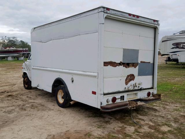 2GTHG31K7N4518004 - 1992 GMC HI-CUBE VA WHITE photo 3