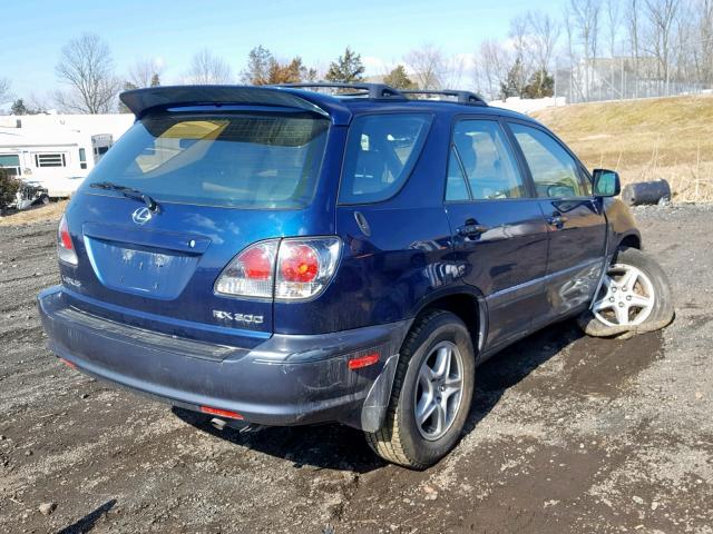 JTJHF10UX20245320 - 2002 LEXUS RX 300 BLUE photo 4