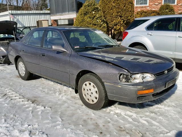 4T1BG12K4TU911756 - 1996 TOYOTA CAMRY DX PURPLE photo 1