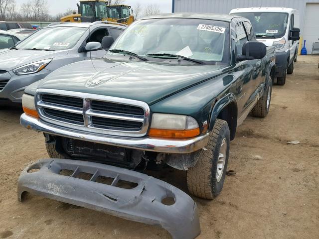 1B7GG22Y6XS275153 - 1999 DODGE DAKOTA GREEN photo 2