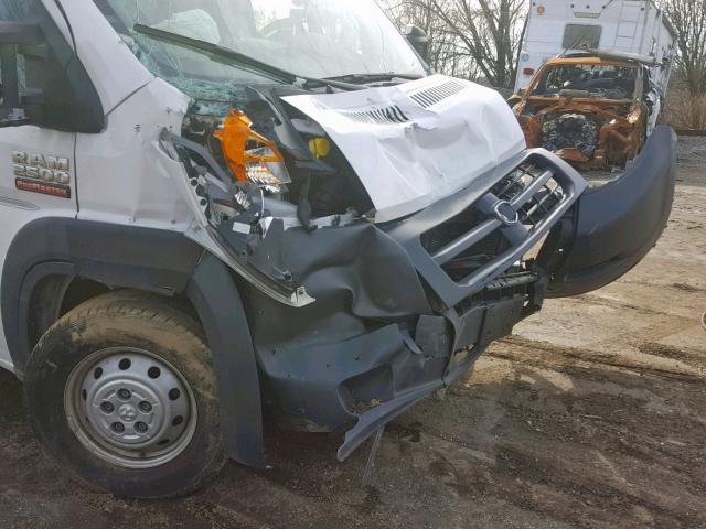 3C6TRVDG7GE129613 - 2016 RAM PROMASTER 白色 照片 9
