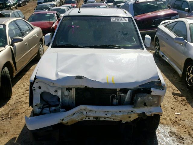 1GCESCF99B8101985 - 2011 CHEVROLET COLORADO L WHITE photo 7