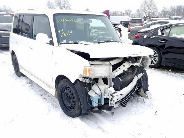 JTLKT324264065813 - 2006 TOYOTA SCION XB WHITE photo 1