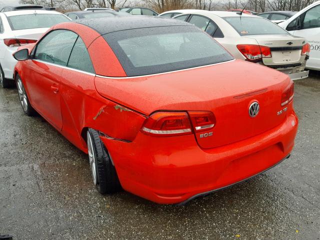 WVWBW8AH1FV001678 - 2015 VOLKSWAGEN EOS KOMFOR RED photo 3