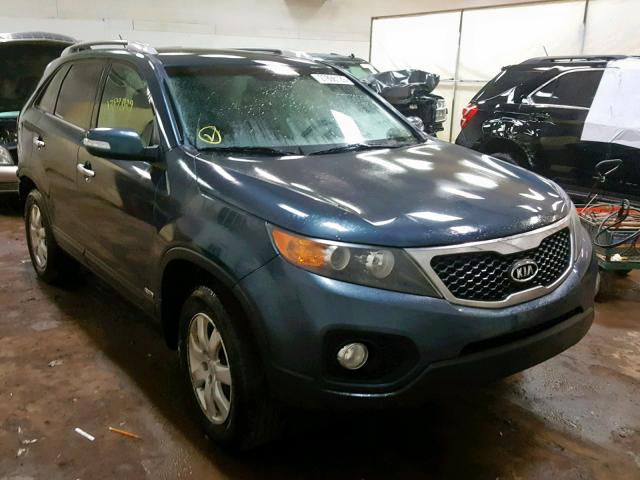 5XYKTDA19BG144464 - 2011 KIA SORENTO BA BLUE photo 1