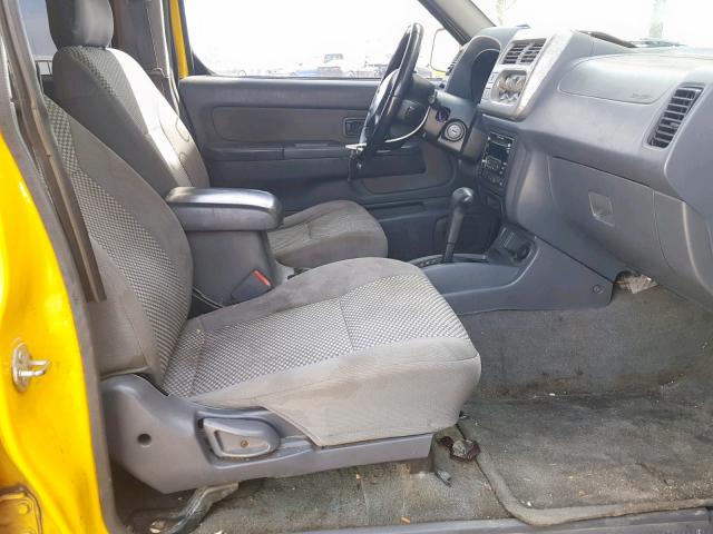 1N6ED27T71C379680 - 2001 NISSAN FRONTIER C YELLOW photo 5