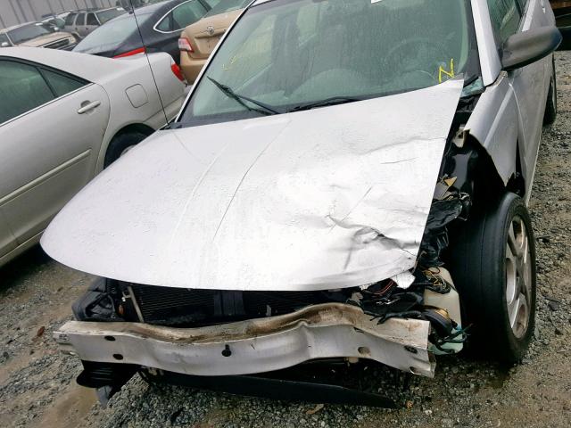 1G8AL52FX4Z136738 - 2004 SATURN ION LEVEL SILVER photo 9