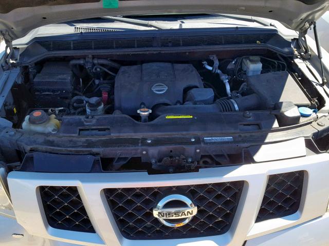 5N1AA0ND6BN606790 - 2011 NISSAN ARMADA SV SILVER photo 7