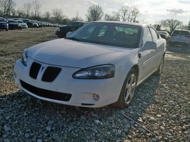 2G2WC58C181171101 - 2008 PONTIAC GRAND PRIX WHITE photo 2