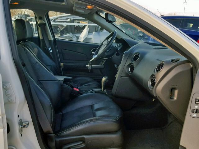 2G2WC58C181171101 - 2008 PONTIAC GRAND PRIX WHITE photo 5