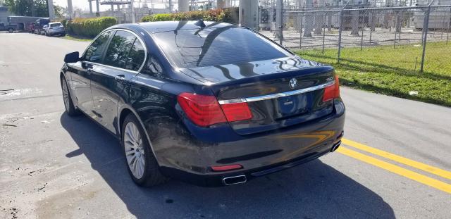 WBAKA83529CY35392 - 2009 BMW 750 I BLACK photo 3