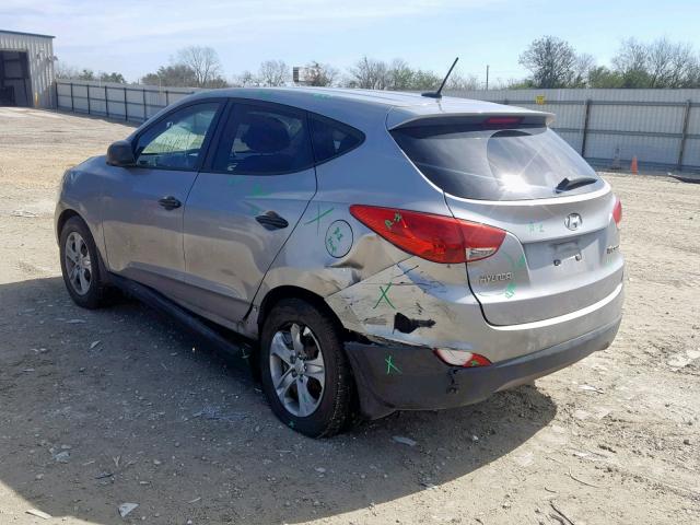 KM8JT3AB9CU393695 - 2012 HYUNDAI TUCSON GL SILVER photo 3