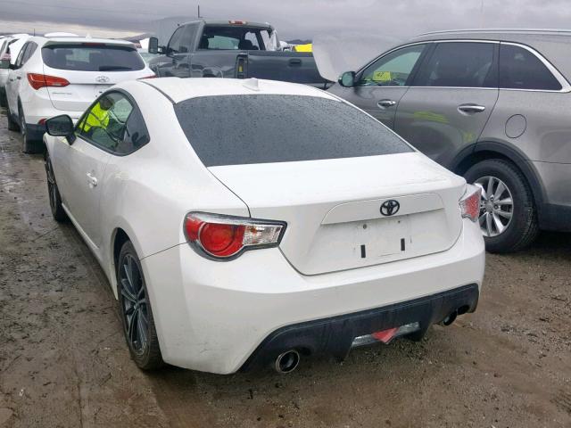 JF1ZNAA13F9703897 - 2015 TOYOTA SCION FR-S WHITE photo 3