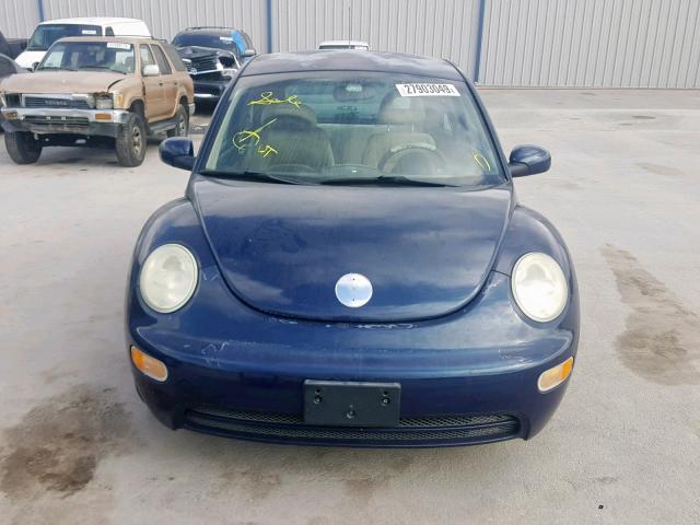 3VWBT21C71M413324 - 2001 VOLKSWAGEN NEW BEETLE 蓝色 照片 9