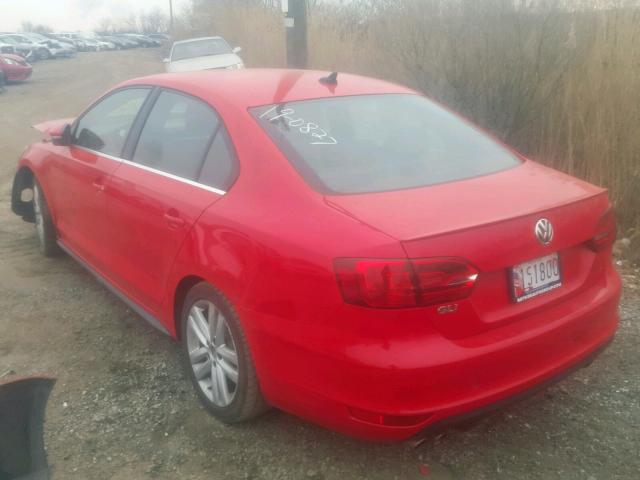 3VW467AJ7CM065443 - 2012 VOLKSWAGEN JETTA GLI RED photo 3