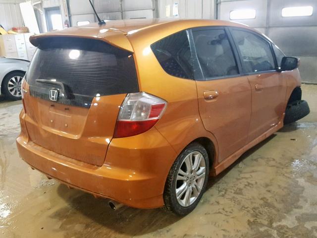 JHMGE8H47AS010938 - 2010 HONDA FIT SPORT ORANGE photo 4