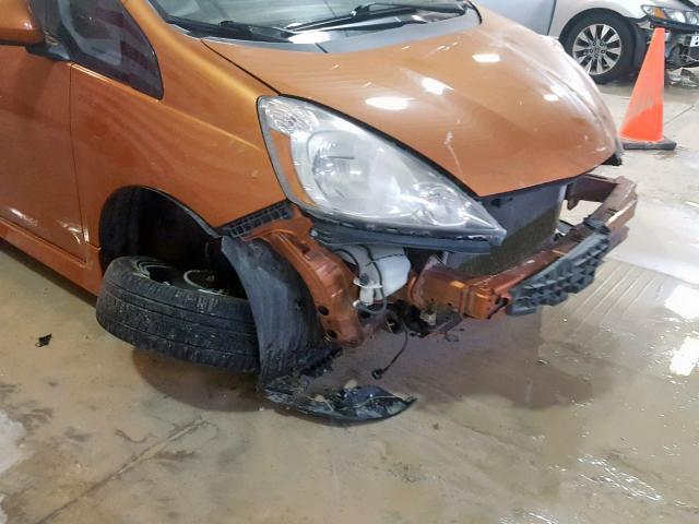 JHMGE8H47AS010938 - 2010 HONDA FIT SPORT ORANGE photo 9