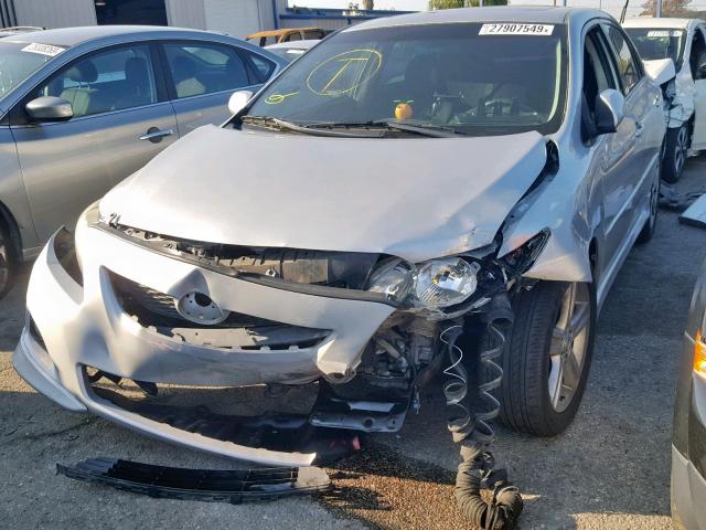 1NXBE4EE5AZ295687 - 2010 TOYOTA COROLLA XR SILVER photo 2