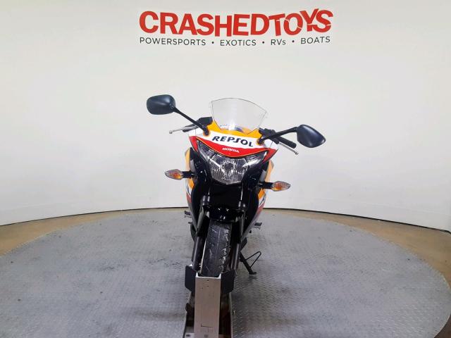 MLHMC410XD5301833 - 2013 HONDA CBR250 R ORANGE photo 3