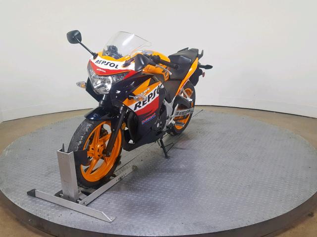 MLHMC410XD5301833 - 2013 HONDA CBR250 R ORANGE photo 4