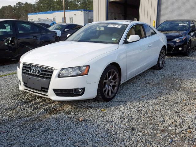 WAUCFAFR3AA066333 - 2010 AUDI A5 PREMIUM WHITE photo 2