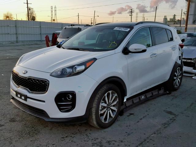 KNDPN3AC8J7325708 - 2018 KIA SPORTAGE E WHITE photo 2