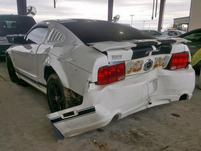 1ZVHT82HX65146233 - 2006 FORD MUSTANG GT WHITE photo 3