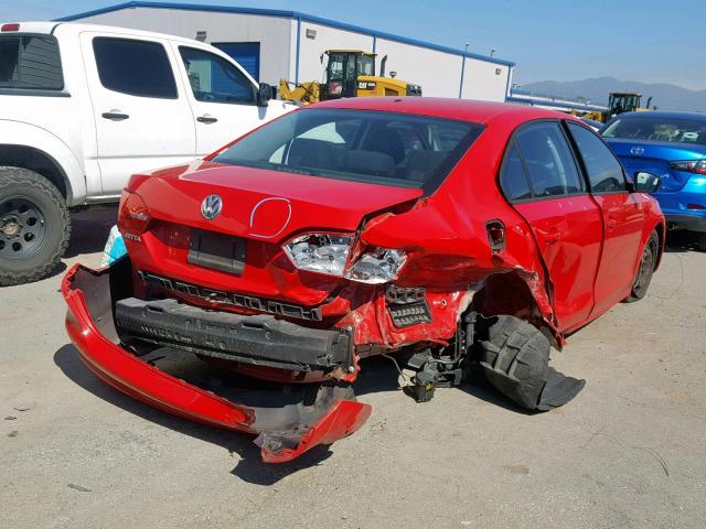 3VW2K7AJ9CM339583 - 2012 VOLKSWAGEN JETTA BASE RED photo 4