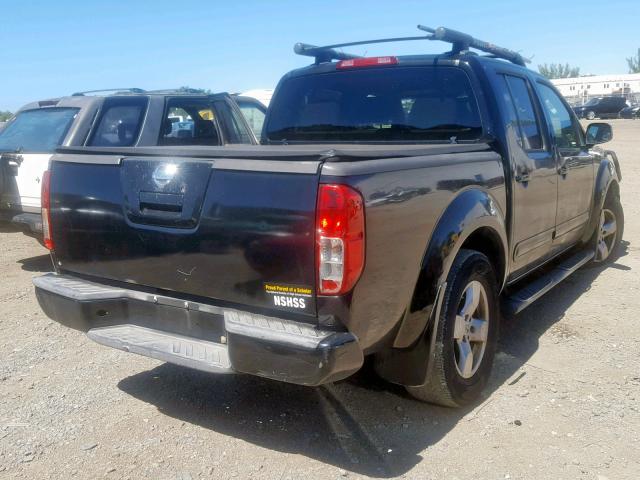 1N6AD07U07C452067 - 2007 NISSAN FRONTIER C BLACK photo 4