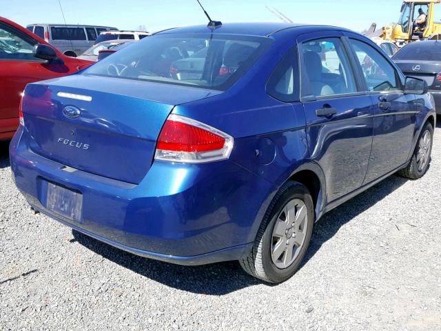 1FAHP34N18W180478 - 2008 FORD FOCUS S/SE BLUE photo 4