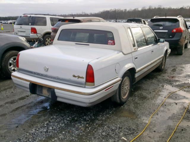 1C3XV66L7ND730772 - 1992 CHRYSLER NEW YORKER WHITE photo 4