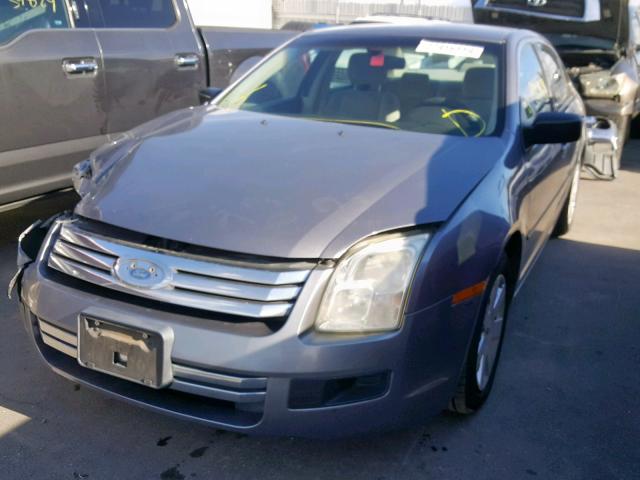 3FAFP06Z76R144798 - 2006 FORD FUSION S GRAY photo 2