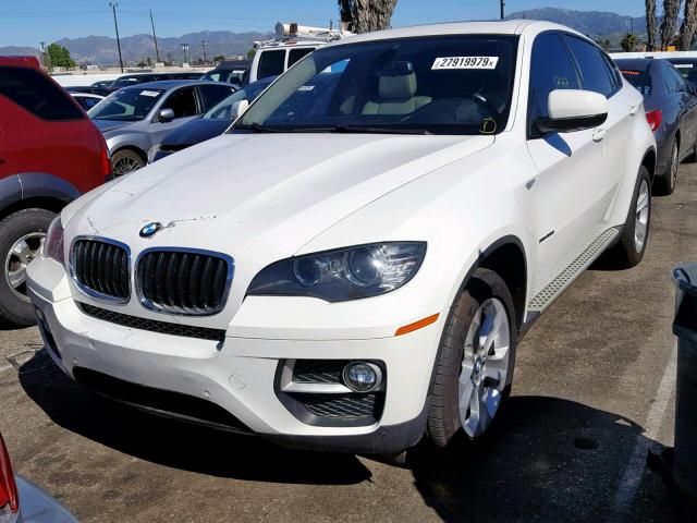 5UXFG2C57E0C44729 - 2014 BMW X6 XDRIVE3 WHITE photo 2