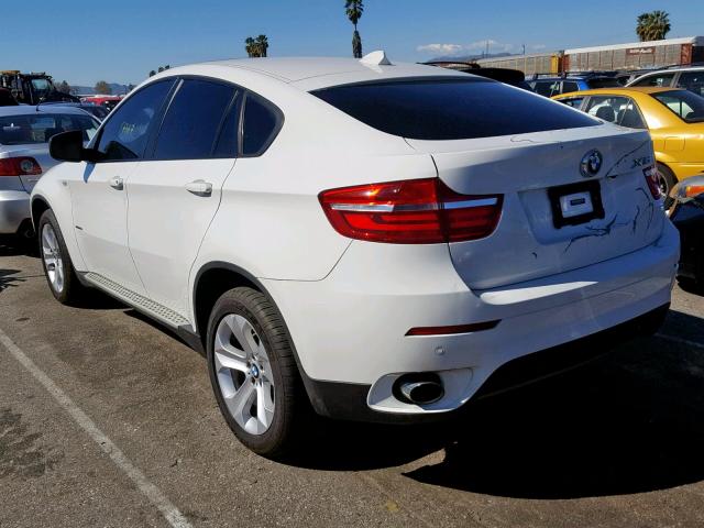 5UXFG2C57E0C44729 - 2014 BMW X6 XDRIVE3 WHITE photo 3