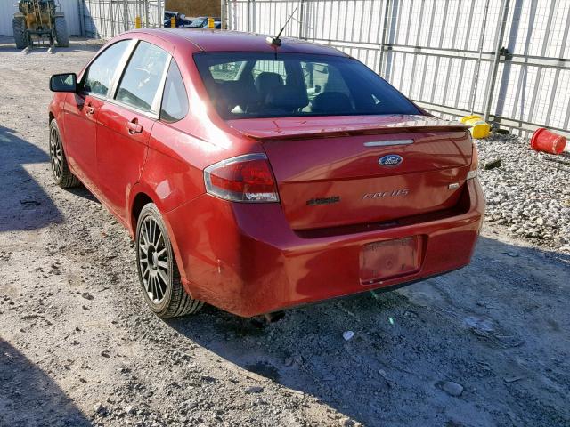 1FAHP3GN6AW118351 - 2010 FORD FOCUS SES RED photo 3