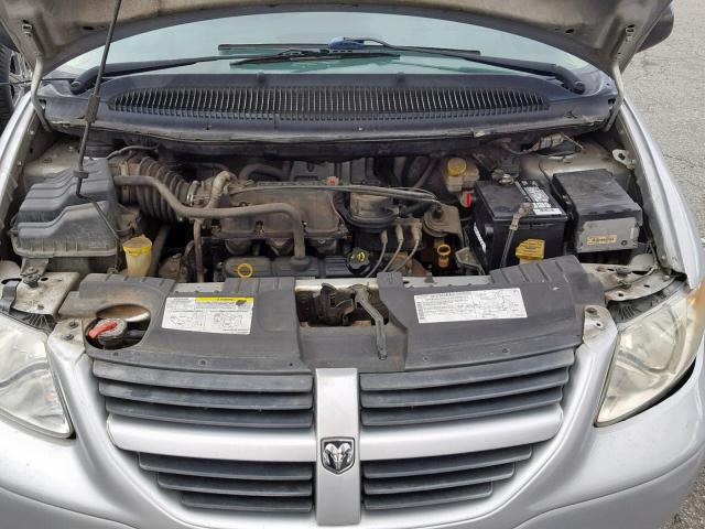 1D4GP45R65B287626 - 2005 DODGE CARAVAN SX SILVER photo 7