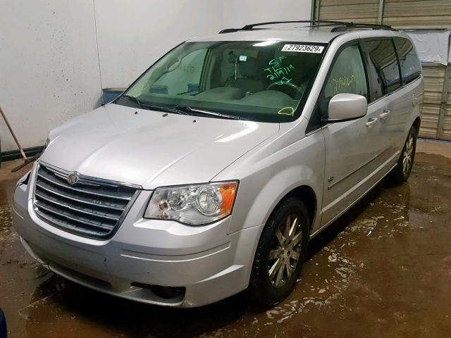 2A8HR54199R649915 - 2009 CHRYSLER TOWN & COU ვერცხლისფერი ფოტო 2