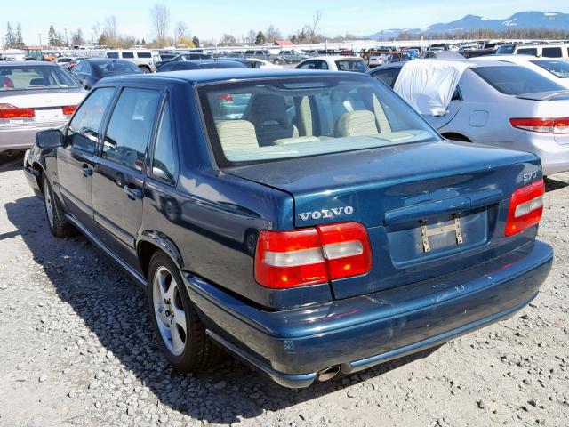 YV1LS537XW2483730 - 1998 VOLVO S70 T5 TUR BLUE photo 3