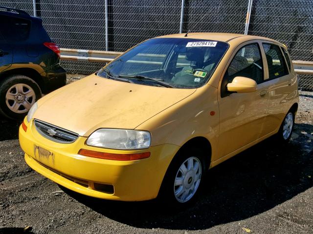 KL1TJ62684B178089 - 2004 CHEVROLET AVEO LS YELLOW photo 2