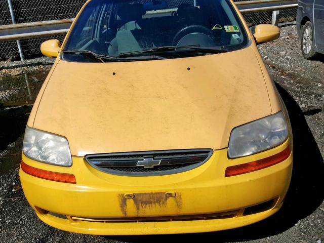 KL1TJ62684B178089 - 2004 CHEVROLET AVEO LS YELLOW photo 9