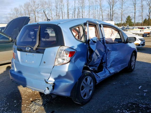 JHMGE8H24AC027138 - 2010 HONDA FIT BLUE photo 4