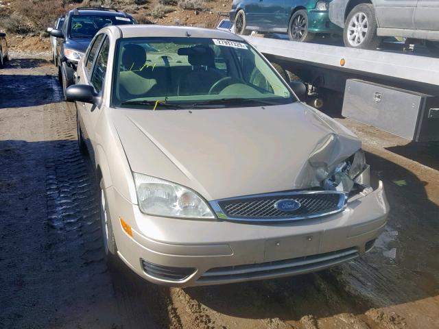 1FAFP34N46W138651 - 2006 FORD FOCUS ZX4 GOLD photo 1