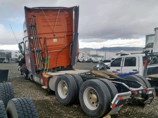 4V4NC9EJ2GN960909 - 2016 VOLVO VN VNL ORANGE photo 3