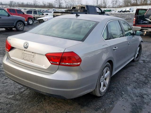 1VWBP7A35DC054532 - 2013 VOLKSWAGEN PASSAT SE SILVER photo 4