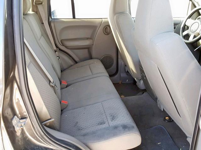 1J4GL38K85W725826 - 2005 JEEP LIBERTY RE BLACK photo 6